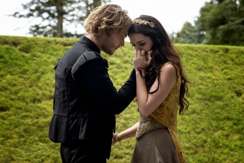 REIGN Hearts and Minds 1x04 Adelaide Kane as Mary Queen of Scots Toby Regbo as Francis de Valois The CW